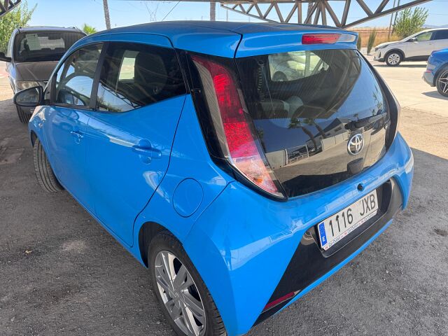 COMING SOON TOYOTA AYGO 1.0 XPLAY SPANISH LHD IN SPAIN 25000 MILES SUPERB 2017